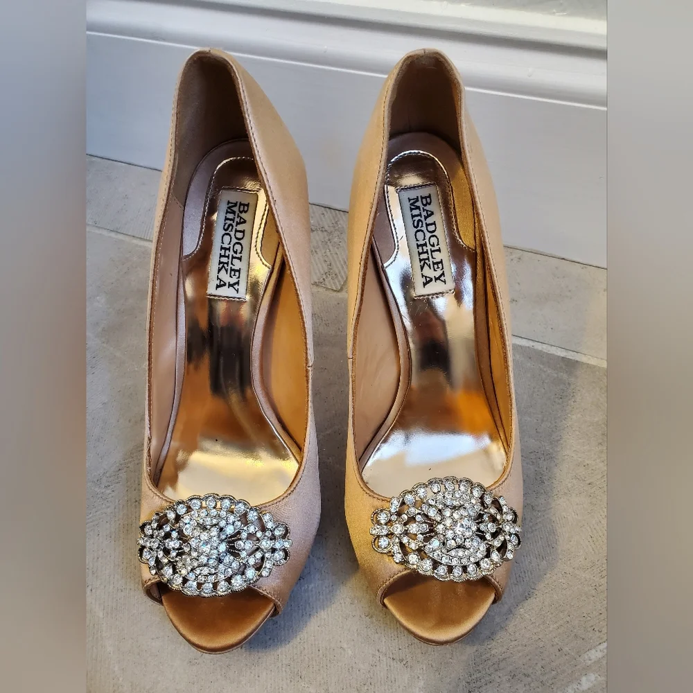 Badgley Mischka High Heels! - Picture 1 of 14